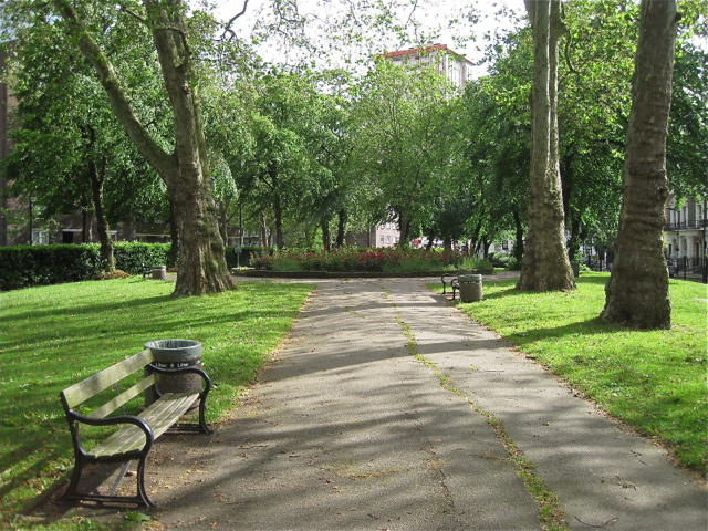 Oakley Square, the public gardens