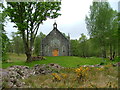 NH3129 : Disused church at Fasnakyle by Dave Fergusson