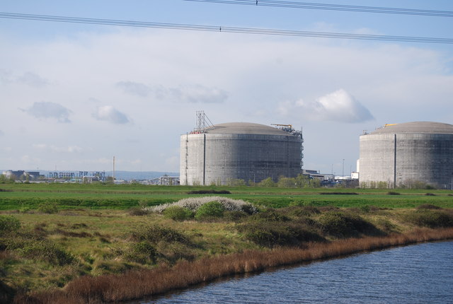 Gas storage, Isle of Grain