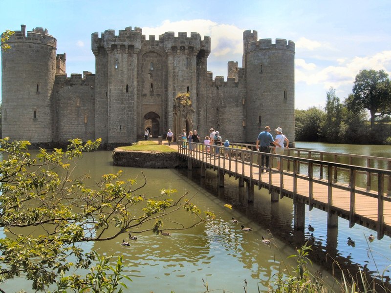 Bodiam castle - Bridge over moat © Paul Gillett cc-by-sa/2.0 ...