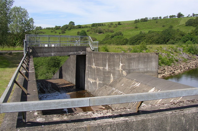 The overflow weir and spillway, Lower Lliw reservoir