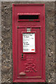 Elizabeth II Postbox, Studley Road