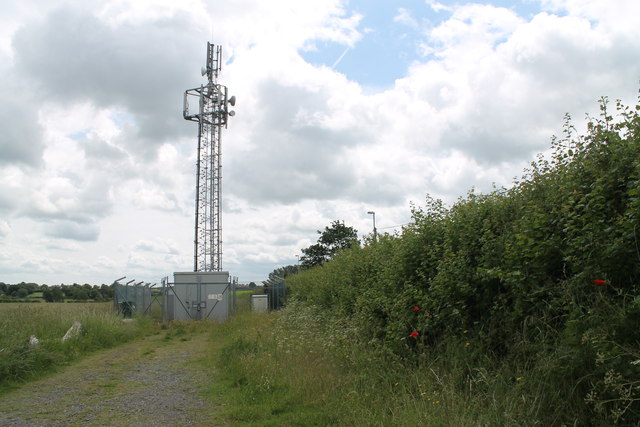 Communications Mast off Sheepwash Lane