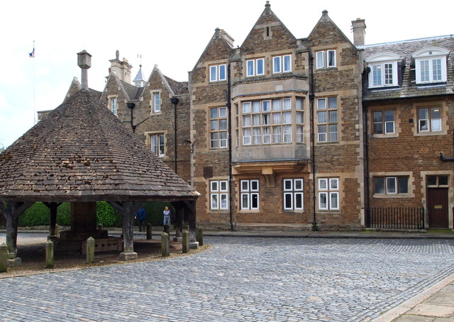 Oakham, Rutland (Market Place) © David Hallam-Jones :: Geograph Britain and  Ireland