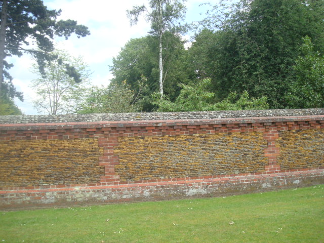 Wall around Sandringham