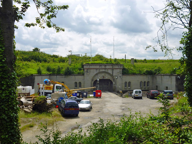 Entrance, Fort Horsted © Robin Webster cc-by-sa/2.0 :: Geograph Britain ...