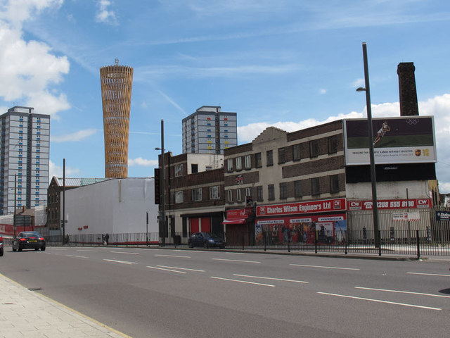 Stratford High Street © Stephen Craven :: Geograph Britain and Ireland