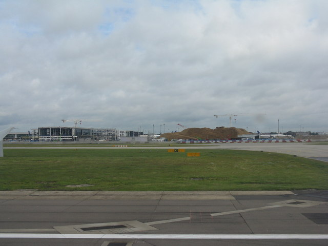 Earthworks and construction at Heathrow