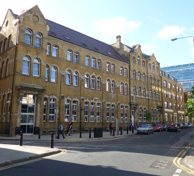 Spitalfields, Lilian Knowles House © Mike Faherty :: Geograph Britain ...