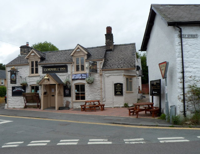 The Cornhill Inn, Rhayader © Jaggery cc-by-sa/2.0 :: Geograph Britain ...