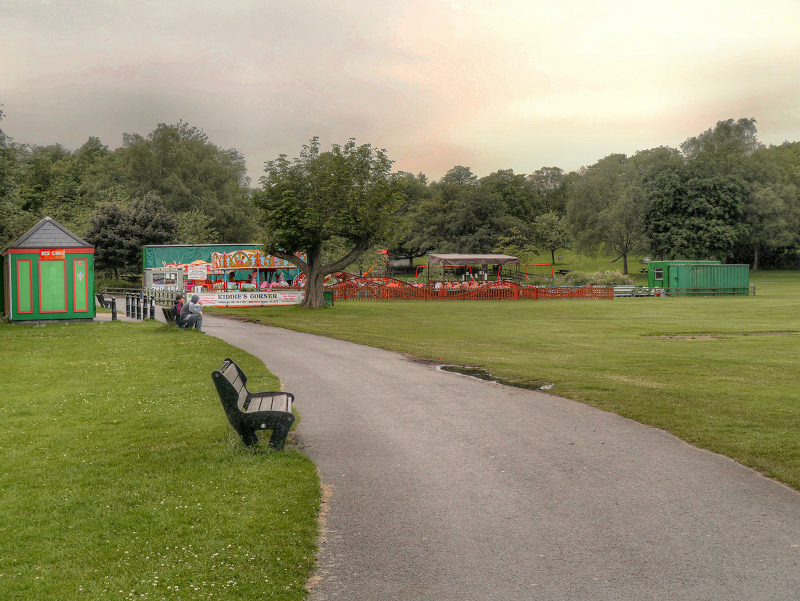 Funfair, Moss Bank Park © David Dixon cc-by-sa/2.0 :: Geograph Britain ...