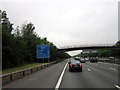 Heading west along the M25, west of junction 5