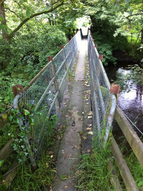Footbridge over the Banwy at Llangadfan