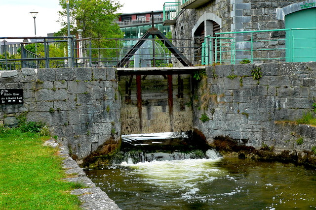 Galway - River Corrib Walk - Footbridge over Dam