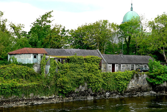 Galway - River Corrib Walk - Sheds, Cottage, Dome