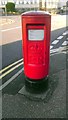 TV6199 : K Post Box in Seaside Road Eastbourne by PAUL FARMER