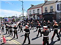 J3014 : The Ballinran Flute Band approaching the Upper Square by Eric Jones