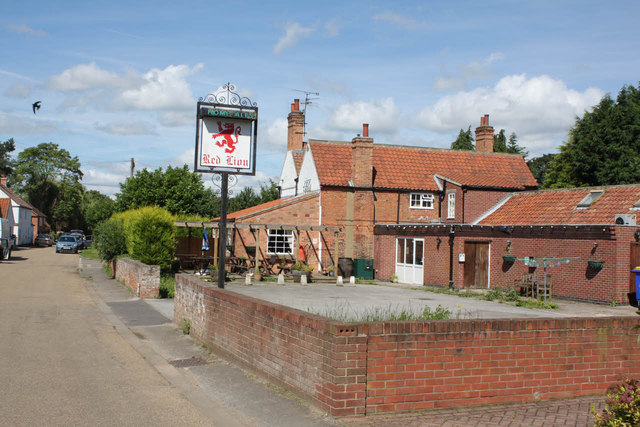 The Red Lion at South Clifton 