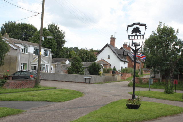 Village sign, North Clifton 