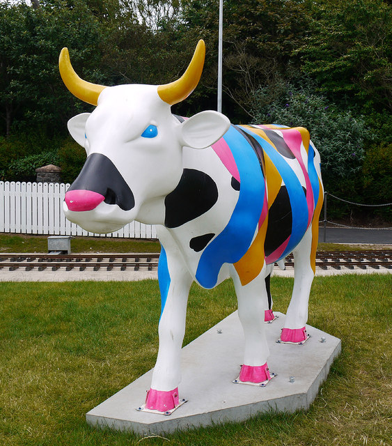 'CowParade' cow, Bangor