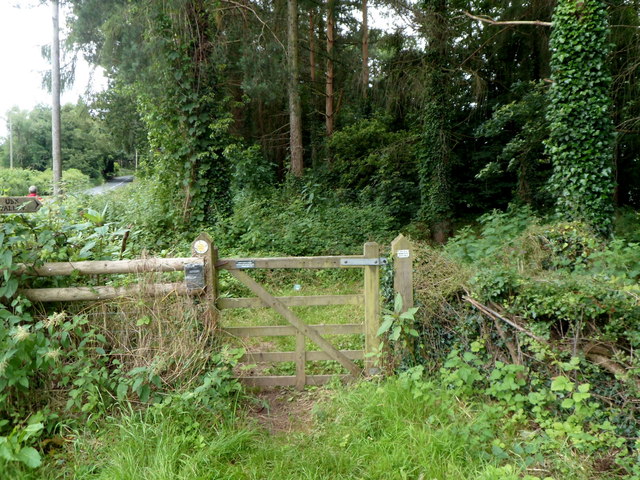 Usk Valley Walk Gate West Of Clytha Park © Jaggery :: Geograph Britain 