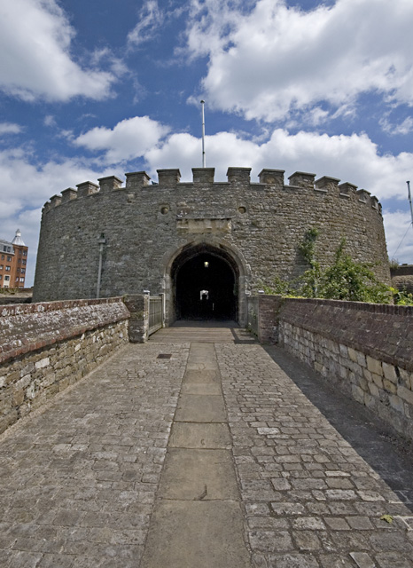Deal Castle entrance