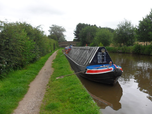 Working Narrow Boat Hadar moored at Fourlane Ends