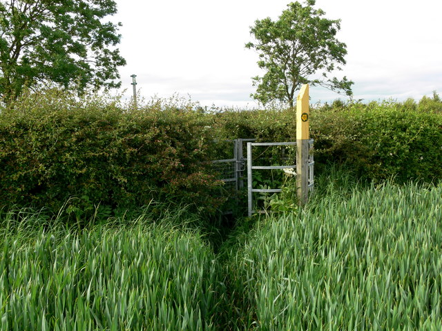 Gate along the Leicestershire Round Footpath