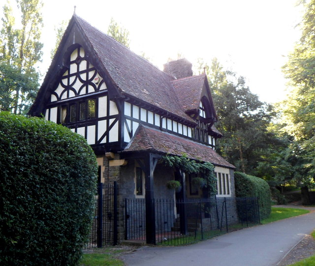 Cardiff : Grade II listed Gabalfa Lodge viewed from the west