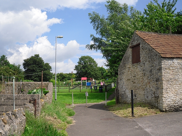 Footpath to play area