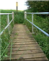 Footbridge along the Leicestershire Round Footpath