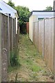 Bradley Road to Cirencester Road footpath