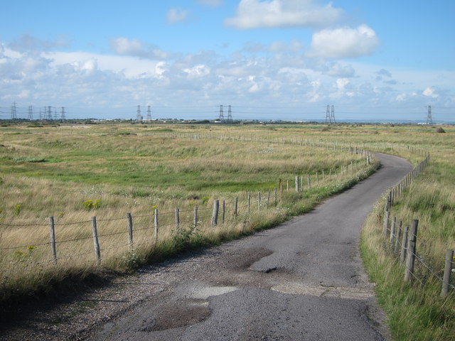 Restricted byway through Lydd Ranges