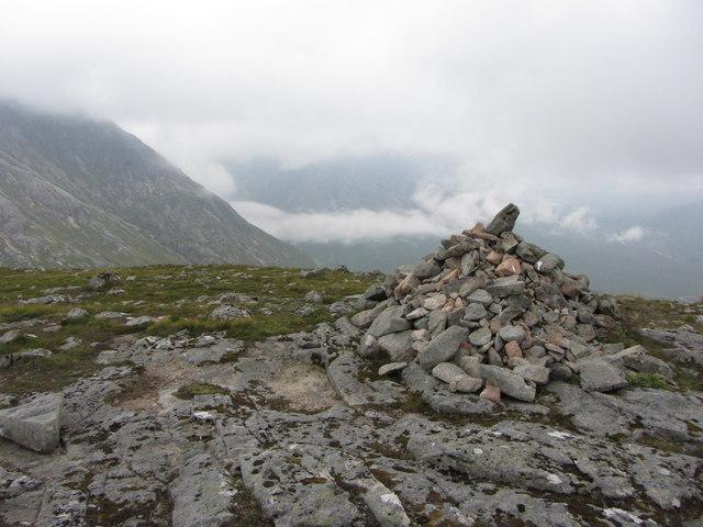 Cairn on Creag Dhubh