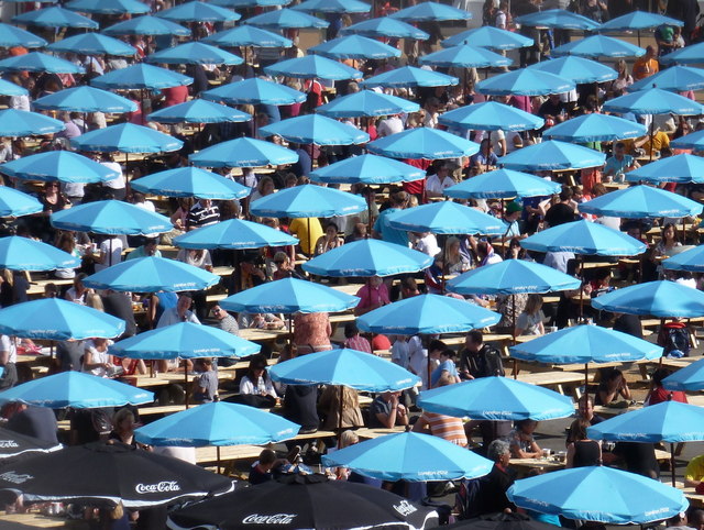 Stratford: Olympic parasols