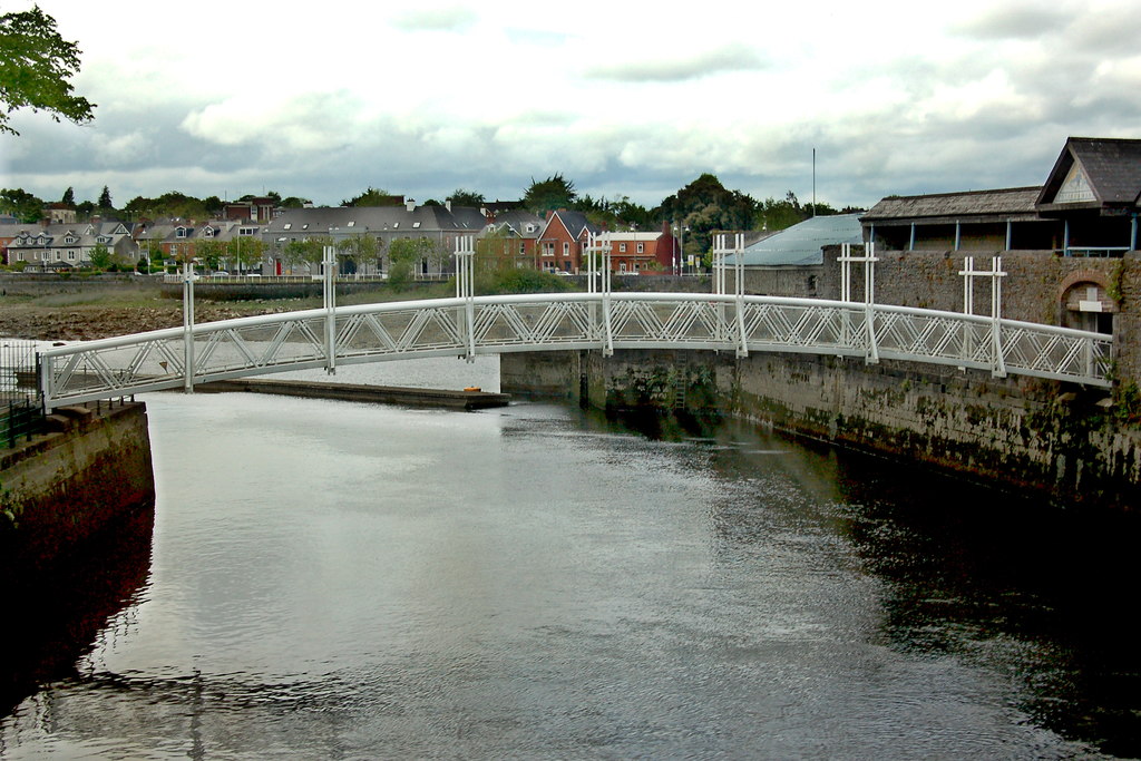 Limerick - Pedestrian Bridge across... © Joseph Mischyshyn cc-by-sa/2.0 ...