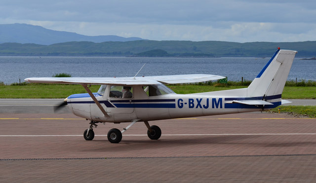 Cessna at Oban Airport