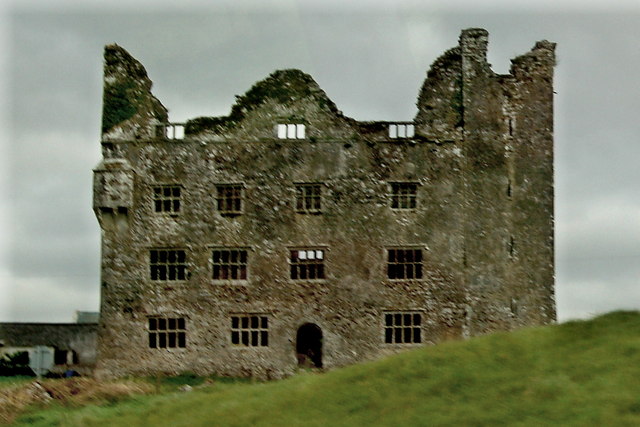 The Burren - Junction of R476 & R480 - Lemenagh Castle