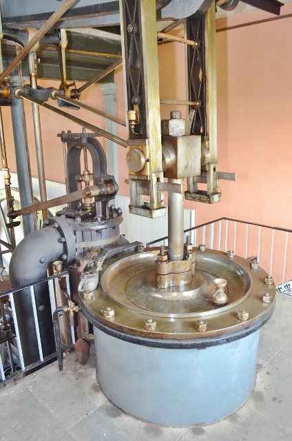 Stretham Engine -Cylinder Top