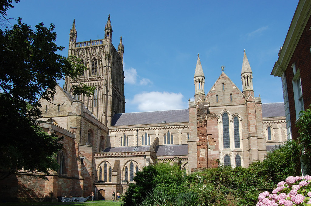 Worcester Cathedral © Julian P Guffogg cc-by-sa/2.0 :: Geograph Britain ...