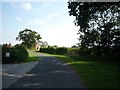 Towards Ballhall Farm