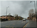 Approaching the junction of Broad Lane and St George