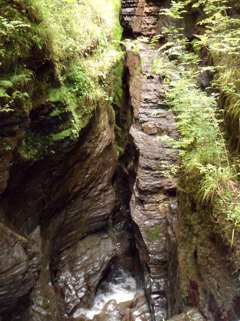 Narrow gorge, Devil's Bridge