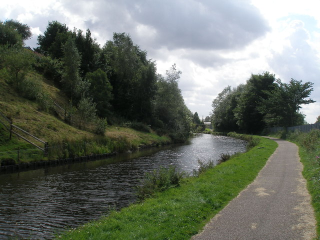 Rochdale Canal, east of bridge 53