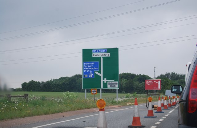 Approaching junction 29, A30