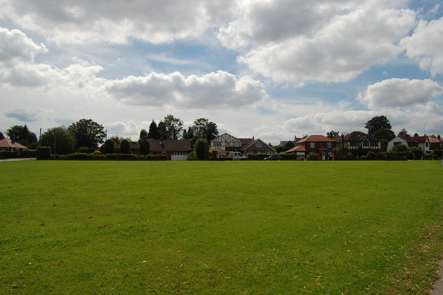 Notton Village Green © SMJ :: Geograph Britain and Ireland