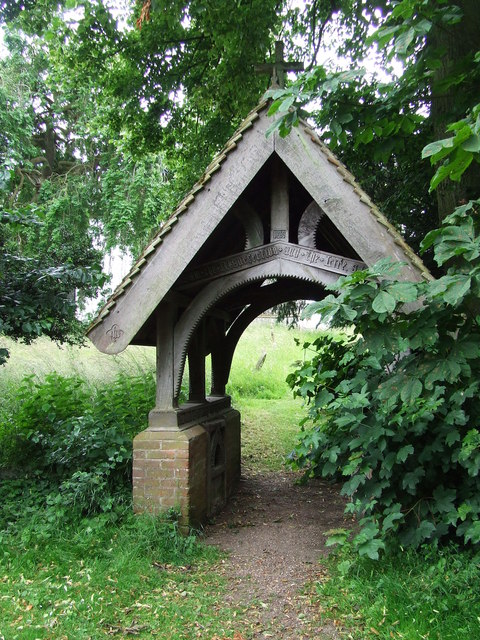 Lych Gate © Keith Evans cc-by-sa/2.0 :: Geograph Britain and Ireland