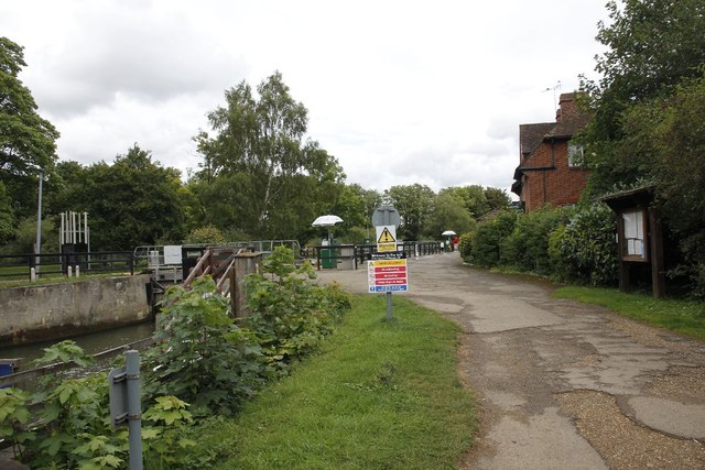 Abingdon Lock © Bill Nicholls :: Geograph Britain and Ireland