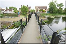TF1409 : River Welland, Deeping St James by Dave Hitchborne