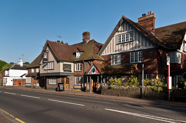 The White Hart © Ian Capper Geograph Britain And Ireland